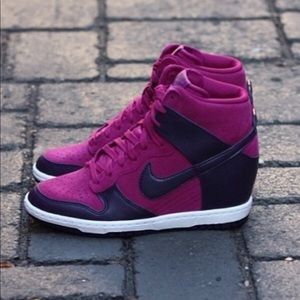 Nike Ski Dunk Wedge Sneakers (Size 8)